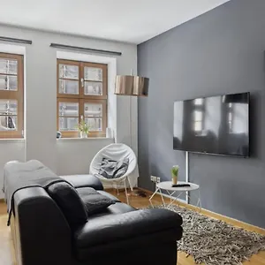 https://new-studiobaroque-city-center.dresdenhotels.net