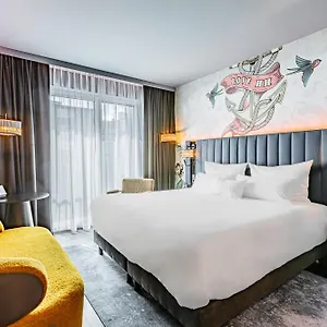 Hotel Nyx By Leonardo