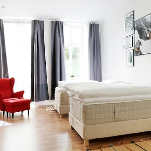Be In In Prenzlauer Berg Apartment Berlin